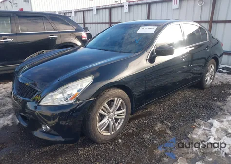 2013 Infiniti G37X z USA, uszkodzony, nr VIN JN1CV6AR7DM357482